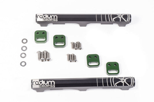 Radium Engineering  Toyota 2GR-FE Fuel Rail Kit