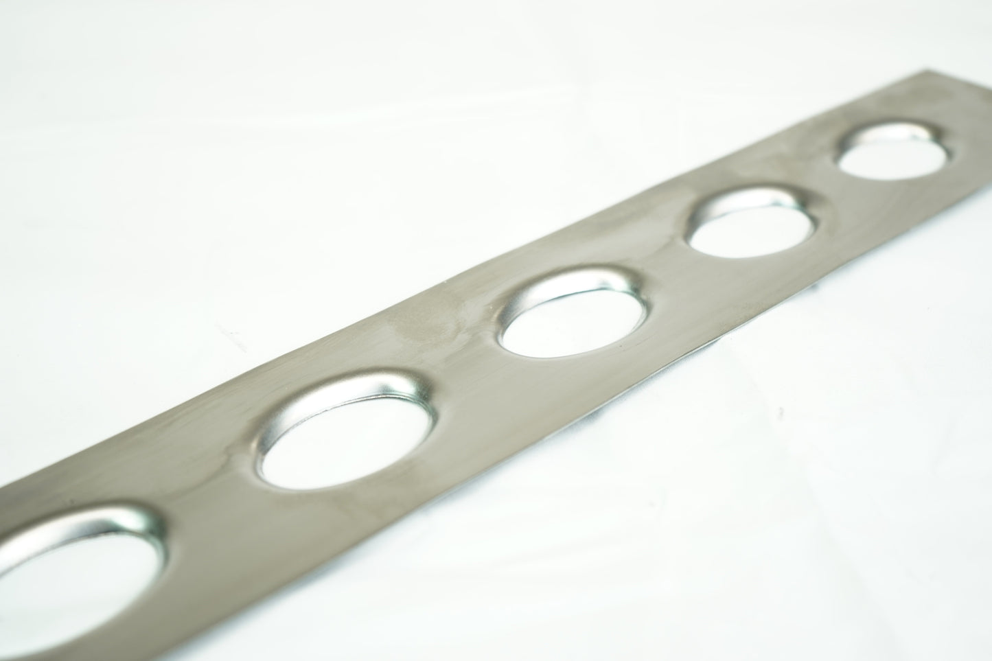 Span Racing Technology Dimple Die Plates