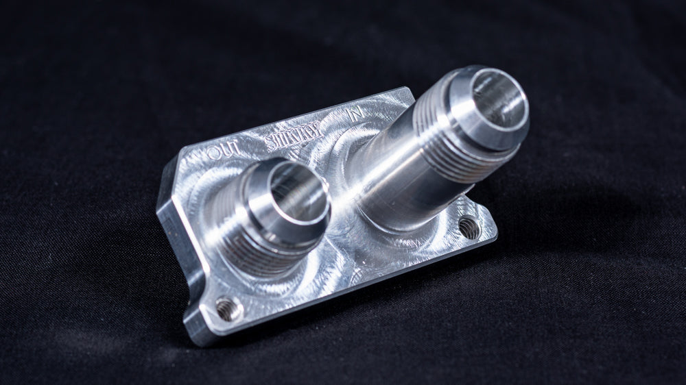 Sikky Manufacturing - Oil Pan Adapter Block, Bottom Port -10AN Oil Line Nipple Style For Remote Oil Filter Lines (SM-OPB-01)